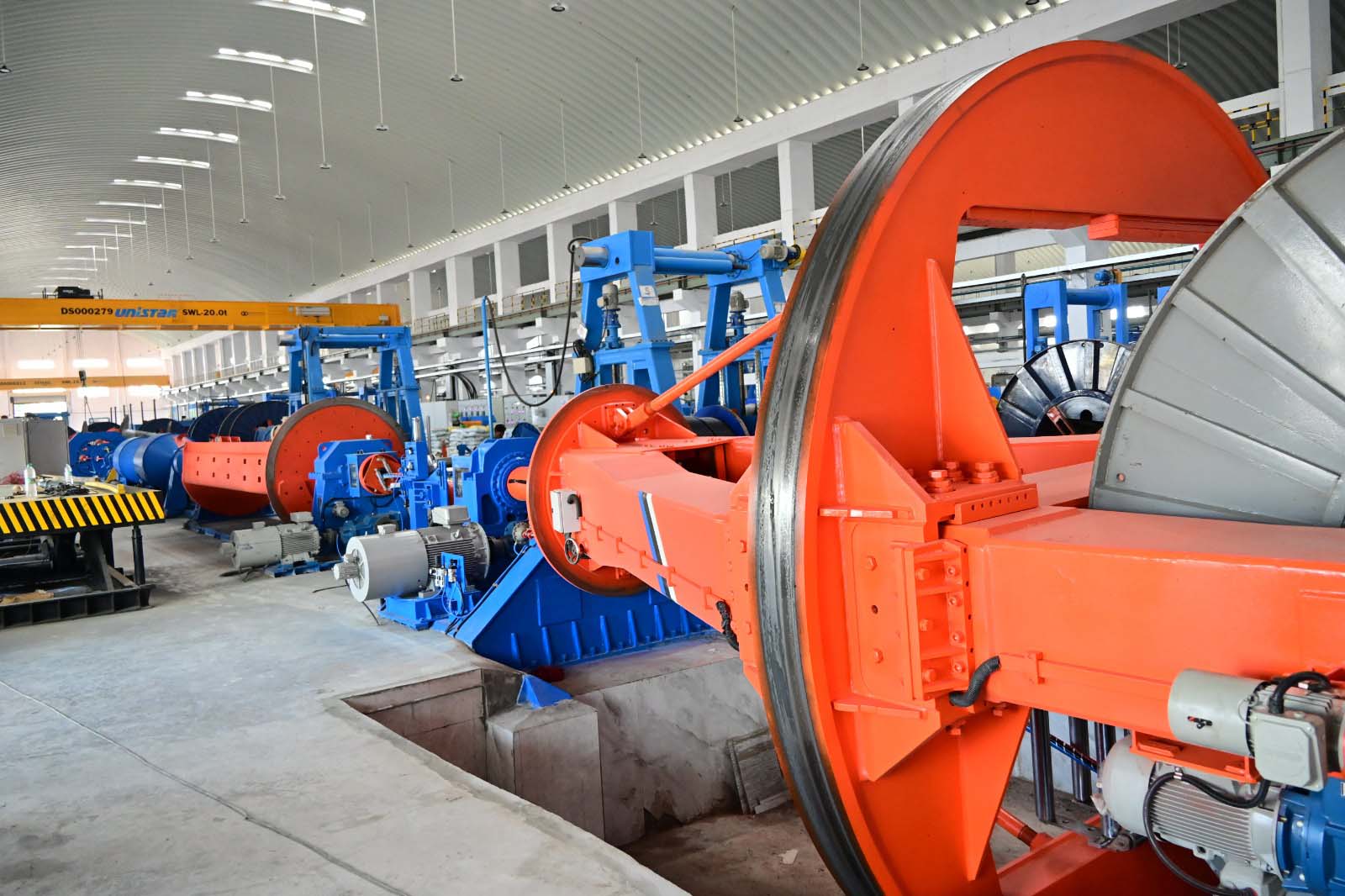 Industrial Cable Machine